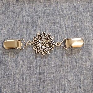Silver Floral Sweater Clip